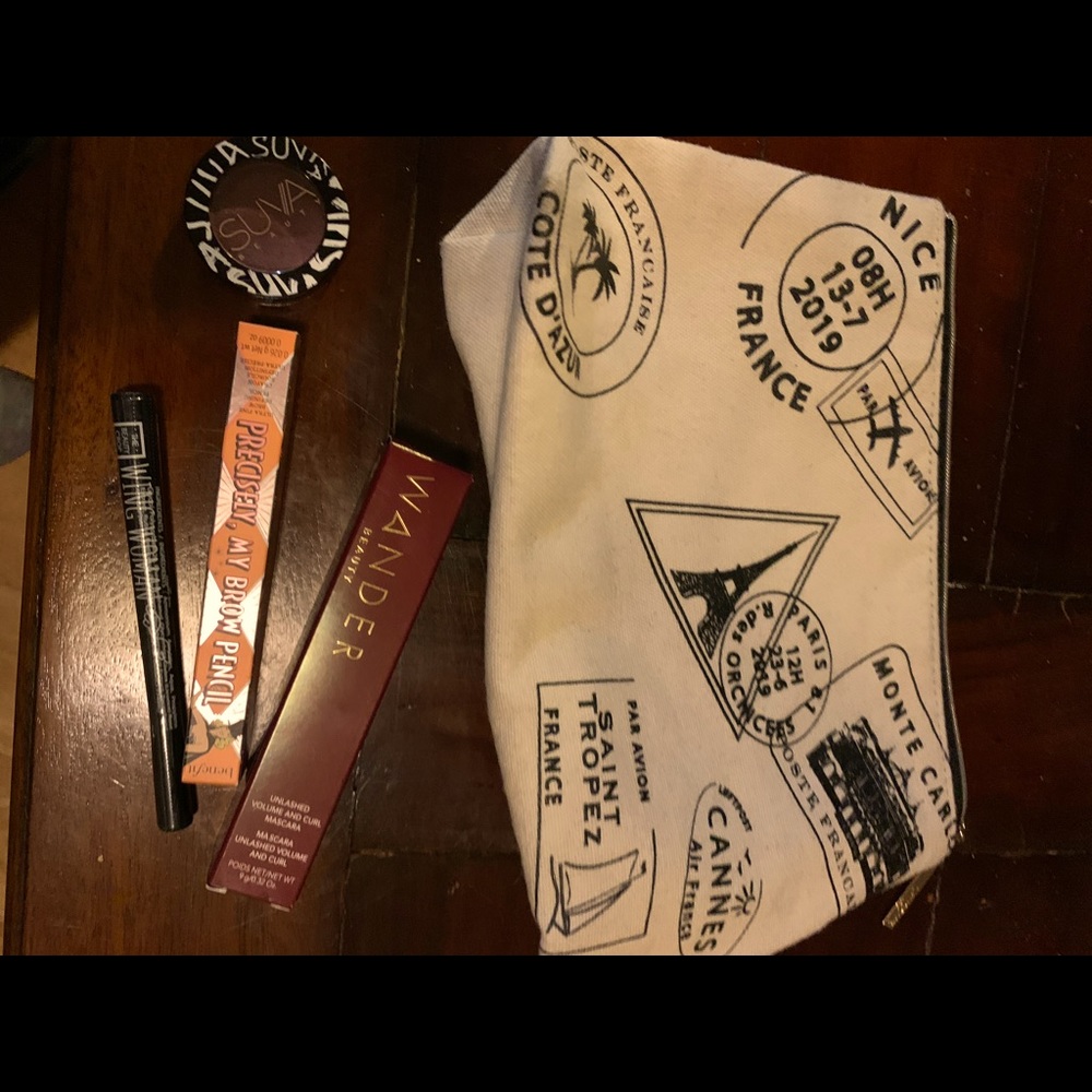 Bundle. Benefit brows,Wander mascara,liner, shadow